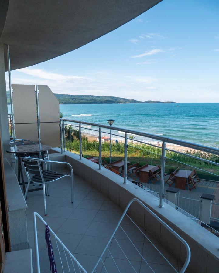 Studios Sea View Primorsko Exteriér fotografie